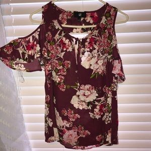 Sleeveless floral top